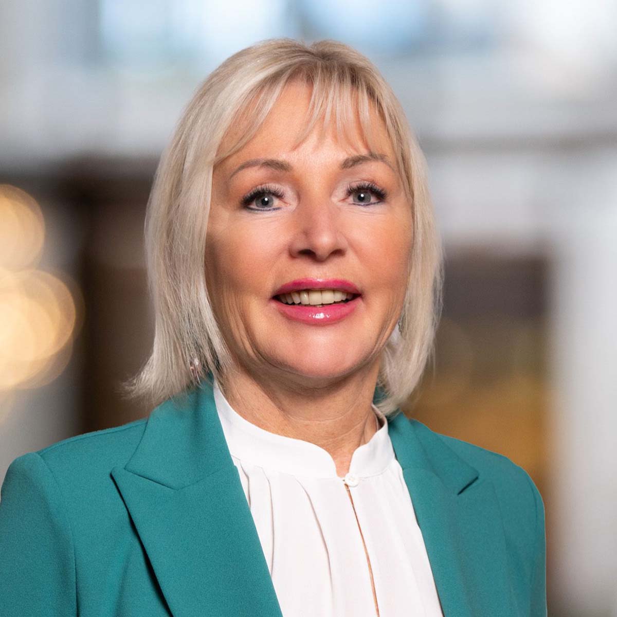 Prof. Dr. Kristina Sinemus