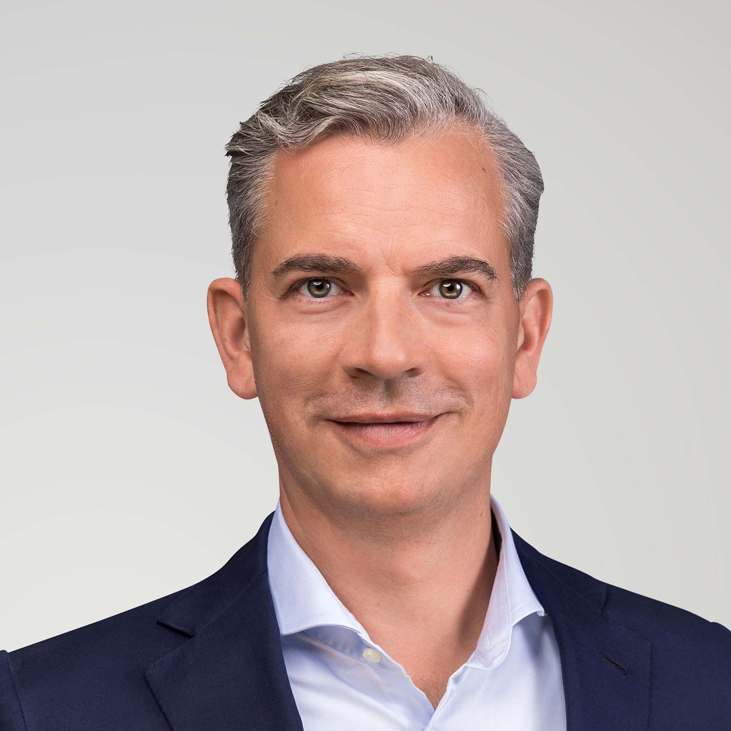 Dr. Matthias Voelkel